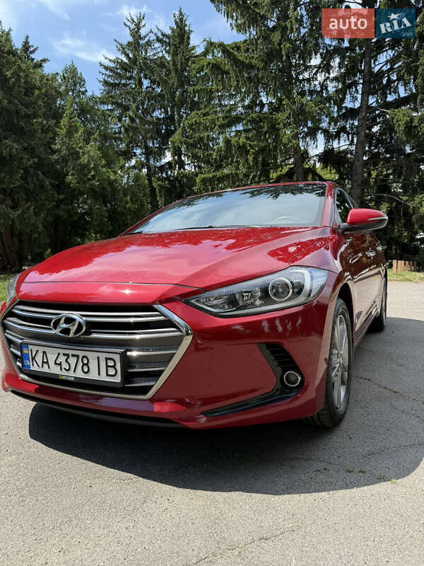 Hyundai Elantra 2016