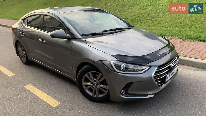 Hyundai Elantra 2018