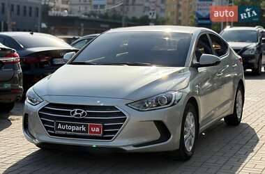 Седан Hyundai Elantra 2018 в Одессе