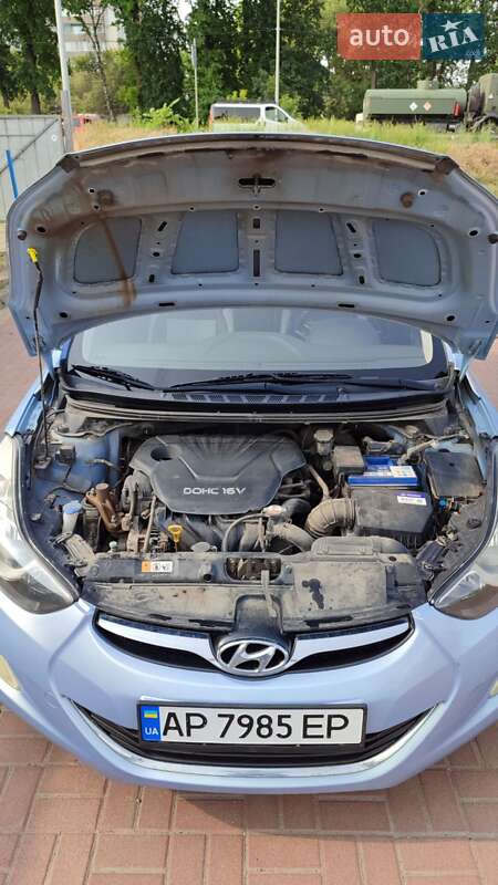 Седан Hyundai Elantra 2013 в Полтаве