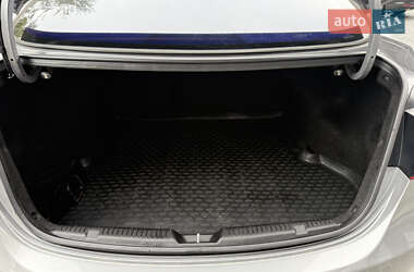 Седан Hyundai Elantra 2012 в 