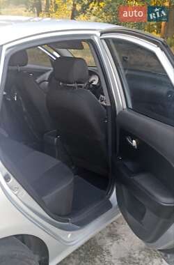 Седан Hyundai Elantra 2008 в 