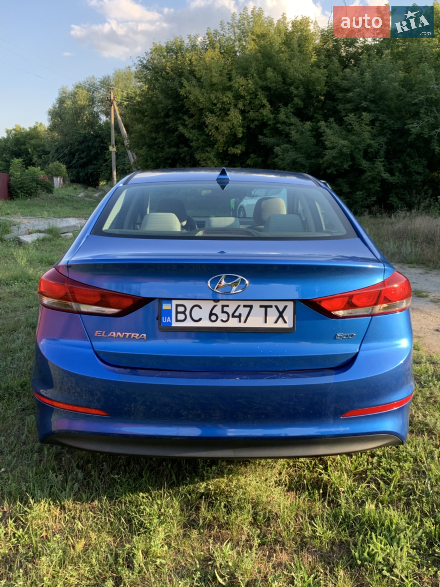 2016 Hyundai Elantra - мініатюра 11