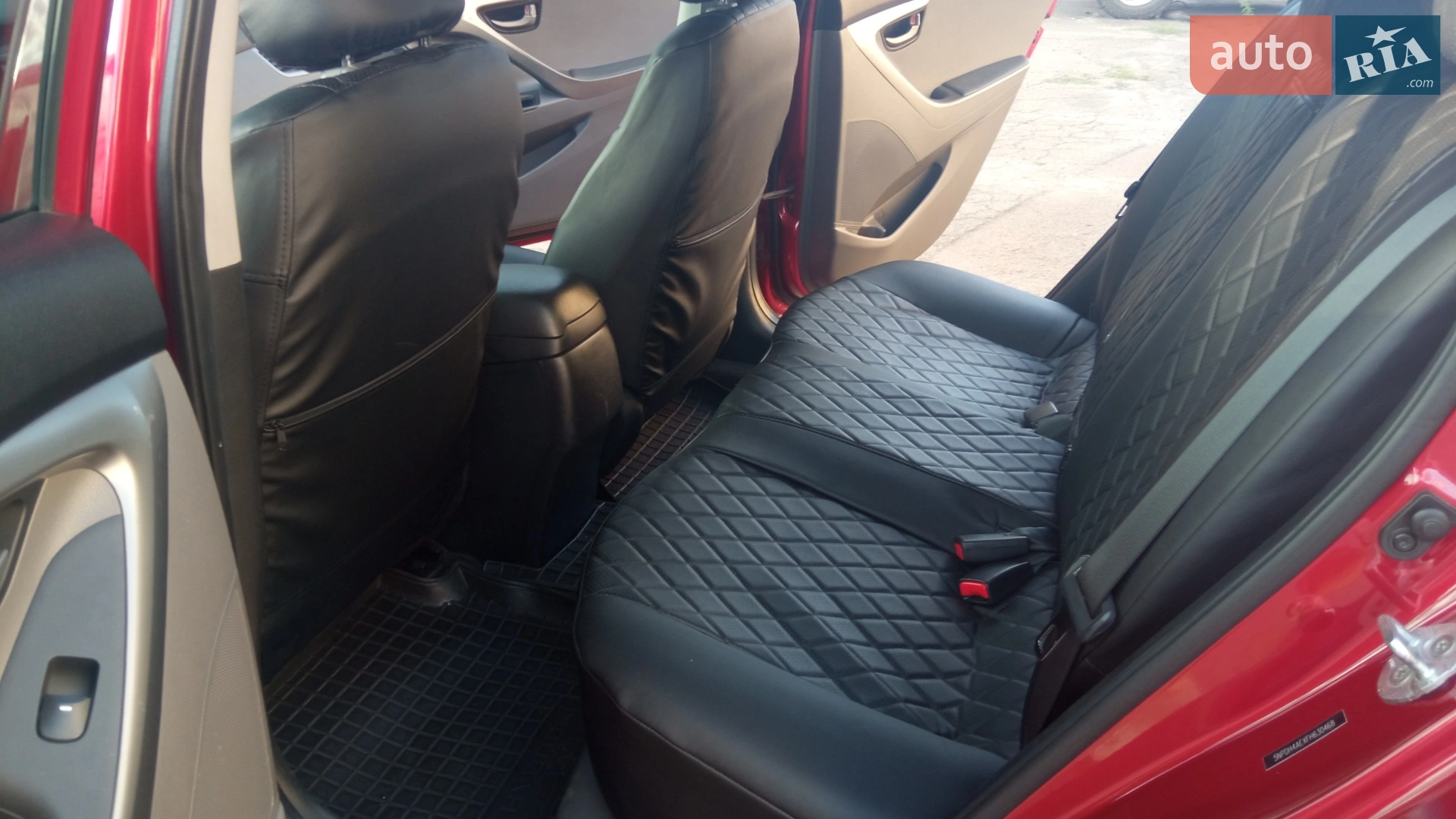 2015 Hyundai Elantra - мініатюра 6
