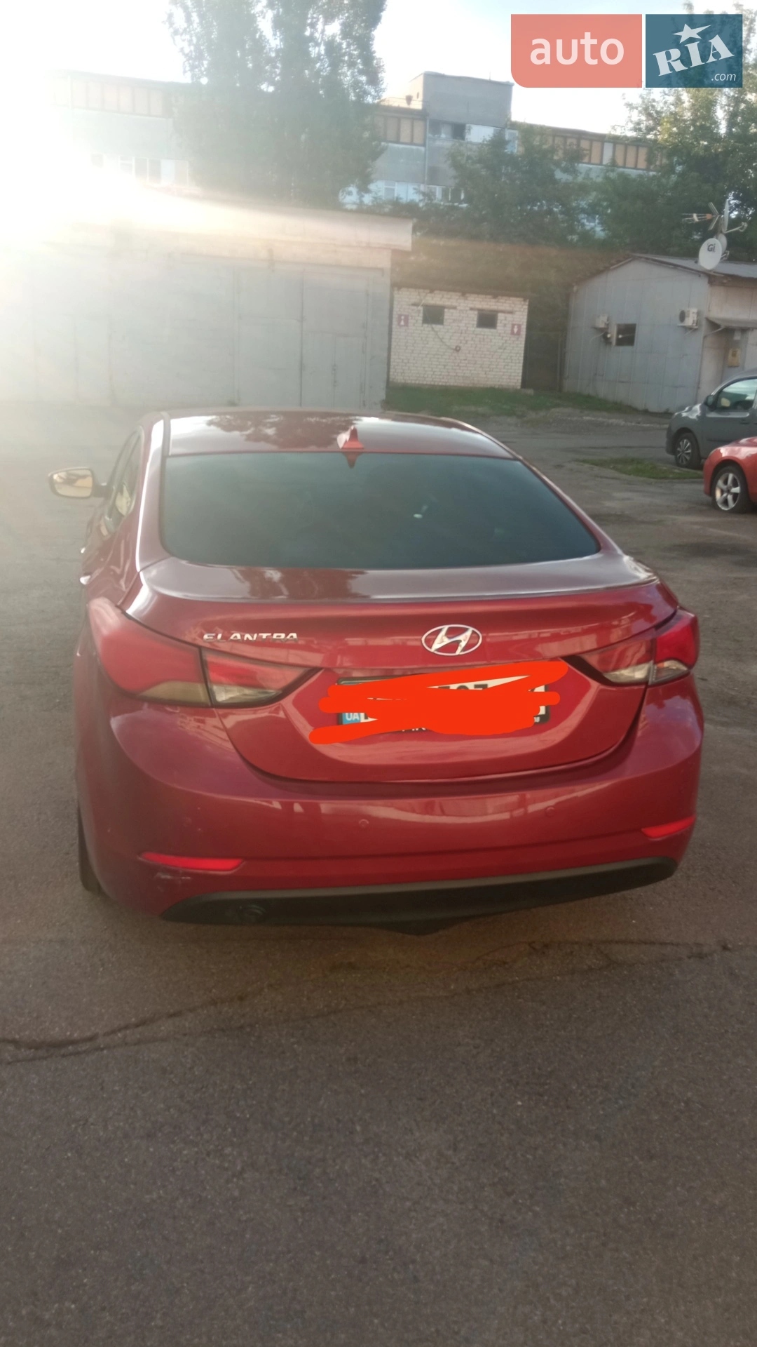 2015 Hyundai Elantra - мініатюра 25