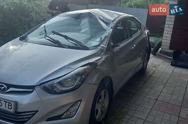 Седан Hyundai Elantra 2015 в Корсуне-Шевченковском