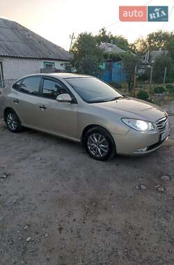 Седан Hyundai Elantra 2010 в Днепре