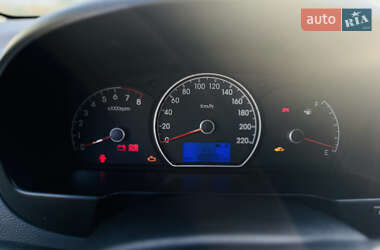 Седан Hyundai Elantra 2008 в Одессе