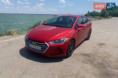 Хетчбек Hyundai Elantra 2017 в Івано-Франківську