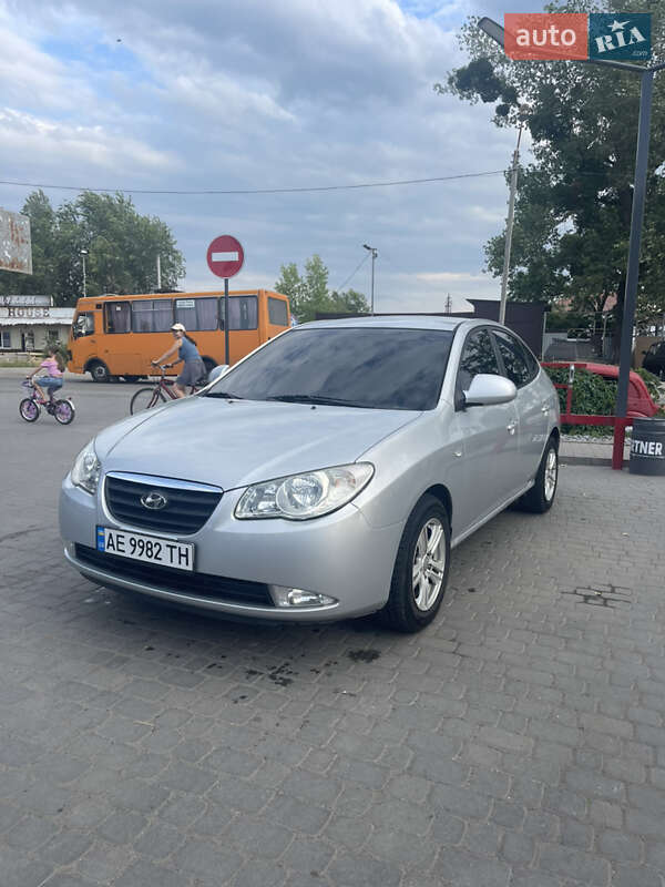 Hyundai Elantra 2007