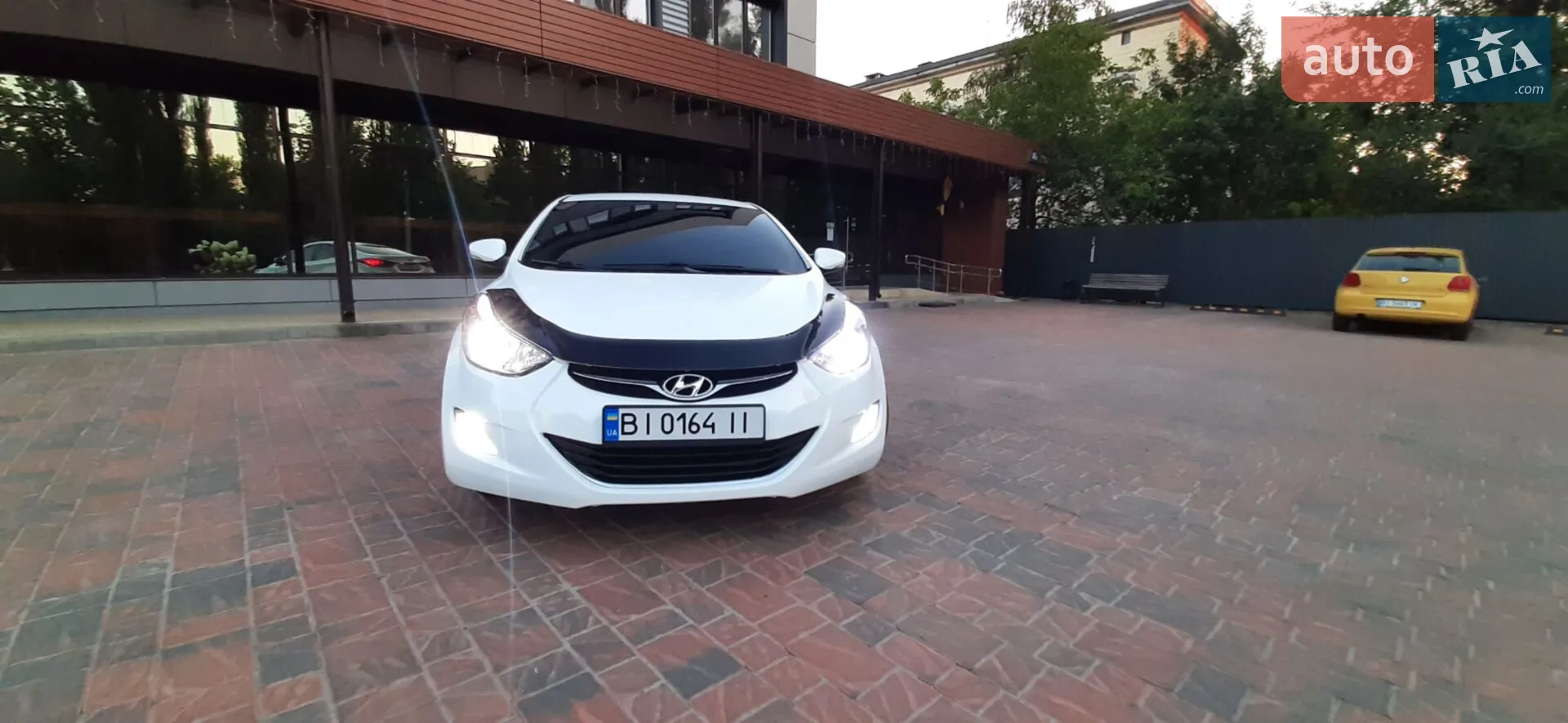 2013 Hyundai Elantra - мініатюра 14