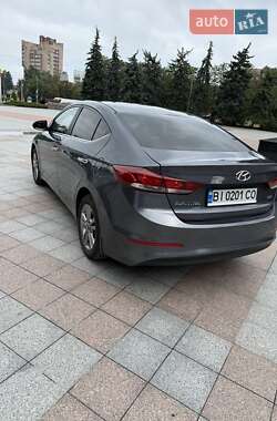 Седан Hyundai Elantra 2018 в Кременчуге
