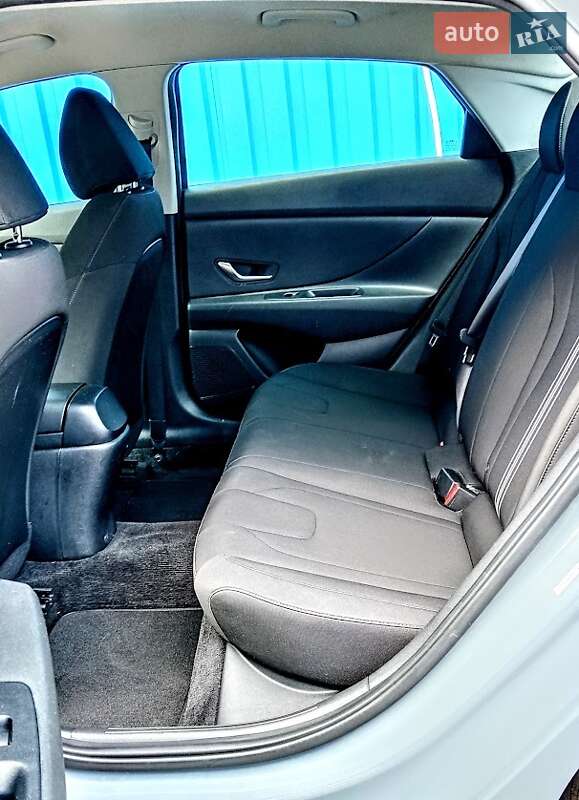 Седан Hyundai Elantra 2021 в Киеве фото 8 Седан Hyundai Elantra 2021 в Киеве