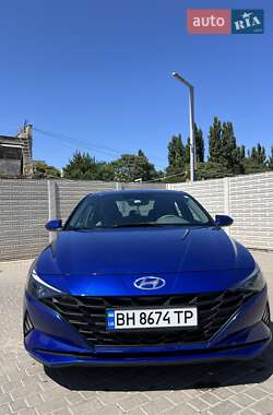 Седан Hyundai Elantra 2021 в Одессе