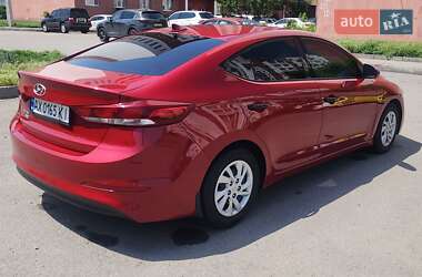 Седан Hyundai Elantra 2016 в 