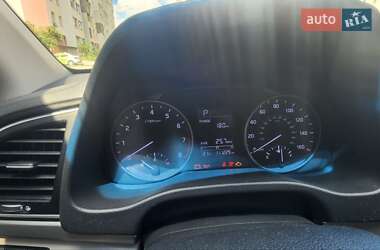Седан Hyundai Elantra 2016 в 