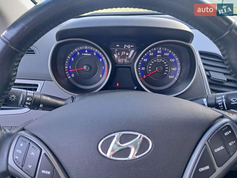 Седан Hyundai Elantra 2014 в Харькове фото 4 Седан Hyundai Elantra 2014 в Харькове