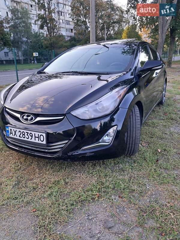Hyundai Elantra 2014