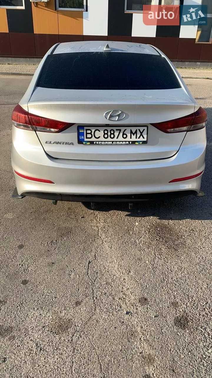 2018 Hyundai Elantra - мініатюра 21