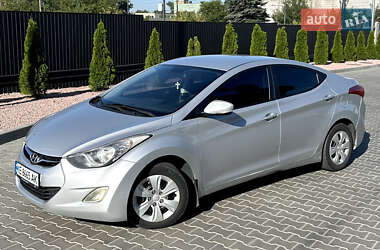 Седан Hyundai Elantra 2011 в Дніпрі