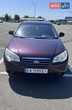 Седан Hyundai Elantra 2008 в Києві