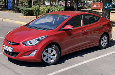Седан Hyundai Elantra 2014 в 