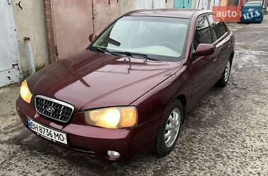 Седан Hyundai Elantra 2000 в Великодолинском