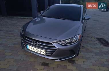 Седан Hyundai Elantra 2016 в Харкові