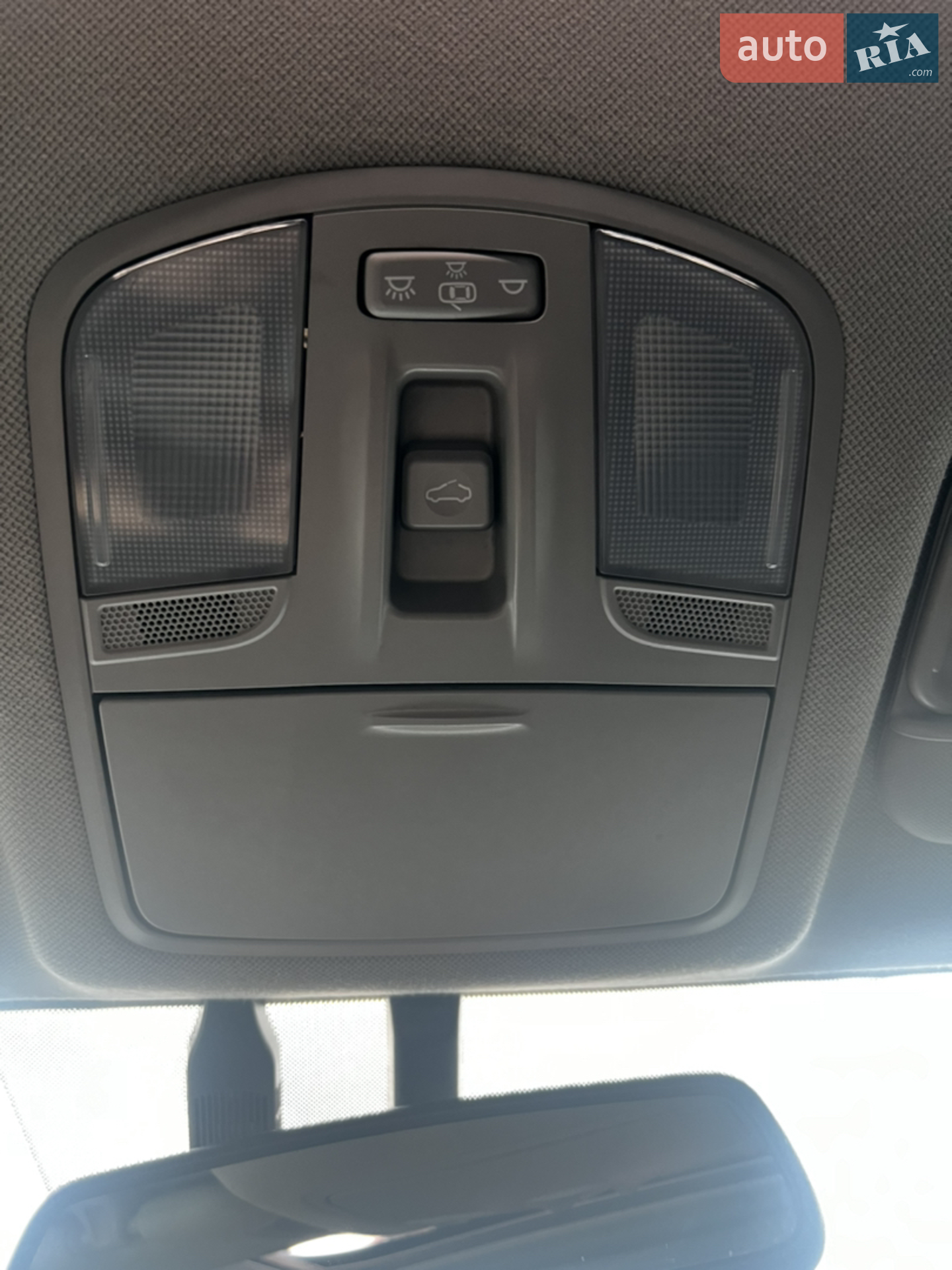 2017 Hyundai Elantra - мініатюра 27
