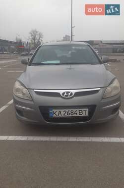 Универсал Hyundai Elantra 2011 в 