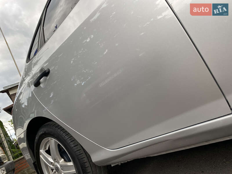 Седан Hyundai Elantra 2011 в Дрогобыче