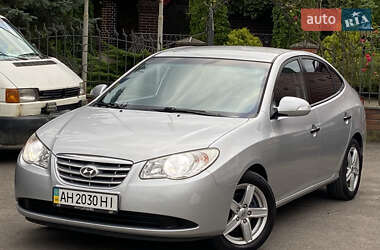Седан Hyundai Elantra 2011 в 