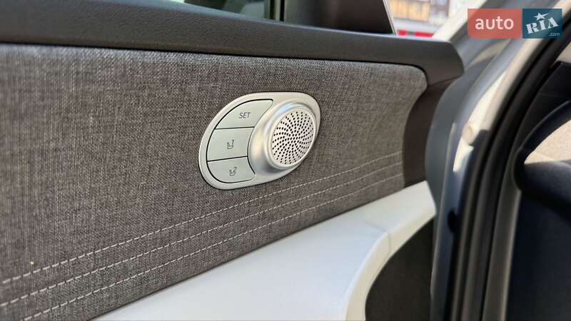 Седан Hyundai Elantra 2021 в Хмельницькому