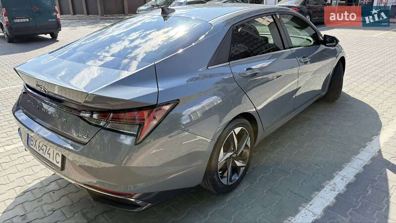 Седан Hyundai Elantra 2021 в Хмельницькому