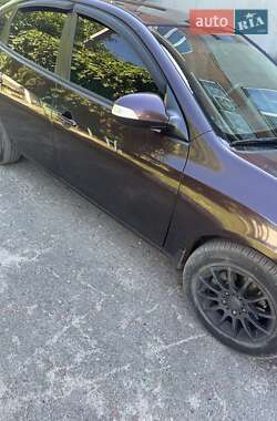 Седан Hyundai Elantra 2010 в 