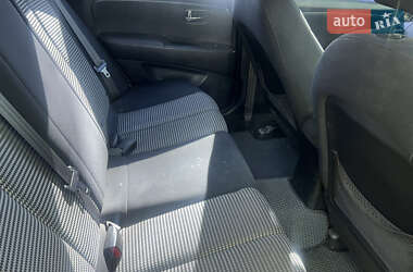 Седан Hyundai Elantra 2010 в 