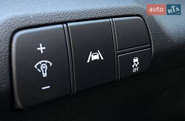 Седан Hyundai Elantra 2020 в 