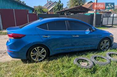 Седан Hyundai Elantra 2016 в 