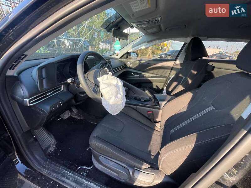 Седан Hyundai Elantra 2021 в Киеве фото 20 Седан Hyundai Elantra 2021 в Киеве