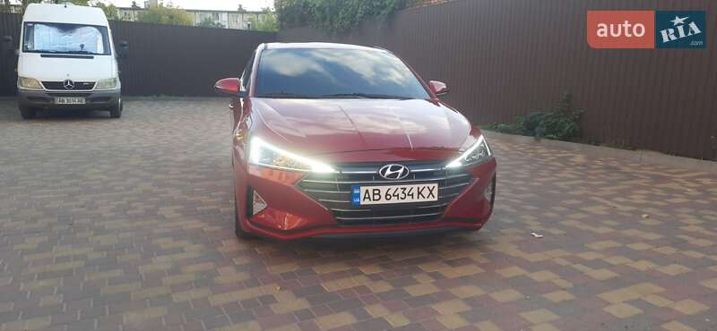 Седан Hyundai Elantra 2020 в Виннице