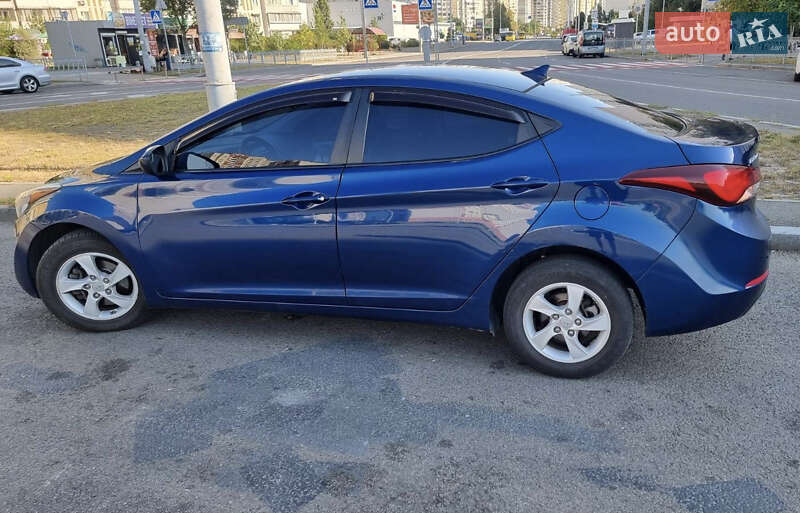 Седан Hyundai Elantra 2015 в Киеве фото 7 Седан Hyundai Elantra 2015 в Киеве