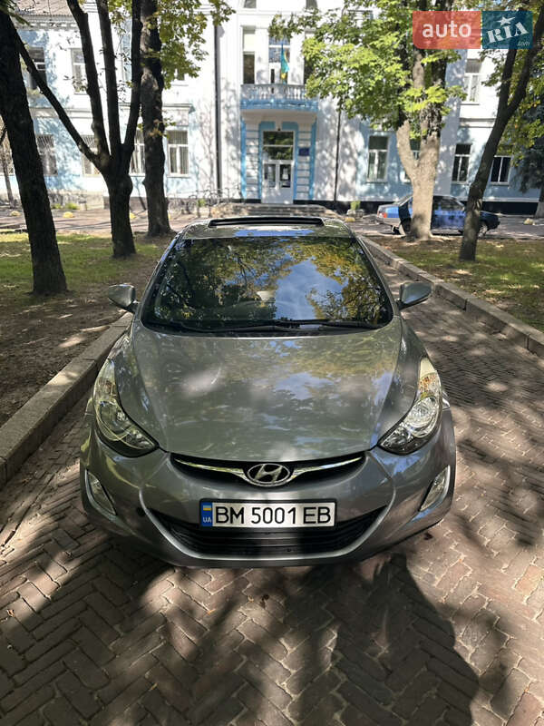 Hyundai Elantra 2013
