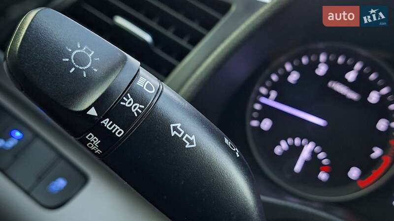 Седан Hyundai Elantra 2016 в Одессе