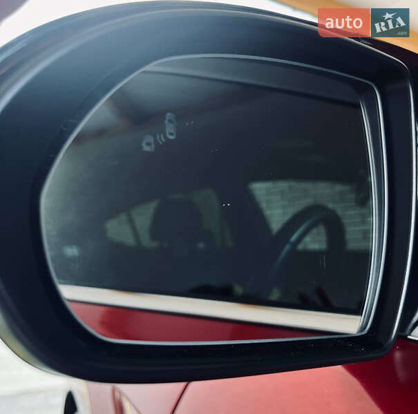 Седан Hyundai Elantra 2018 в Львове