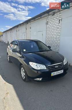 Седан Hyundai Elantra 2008 в 