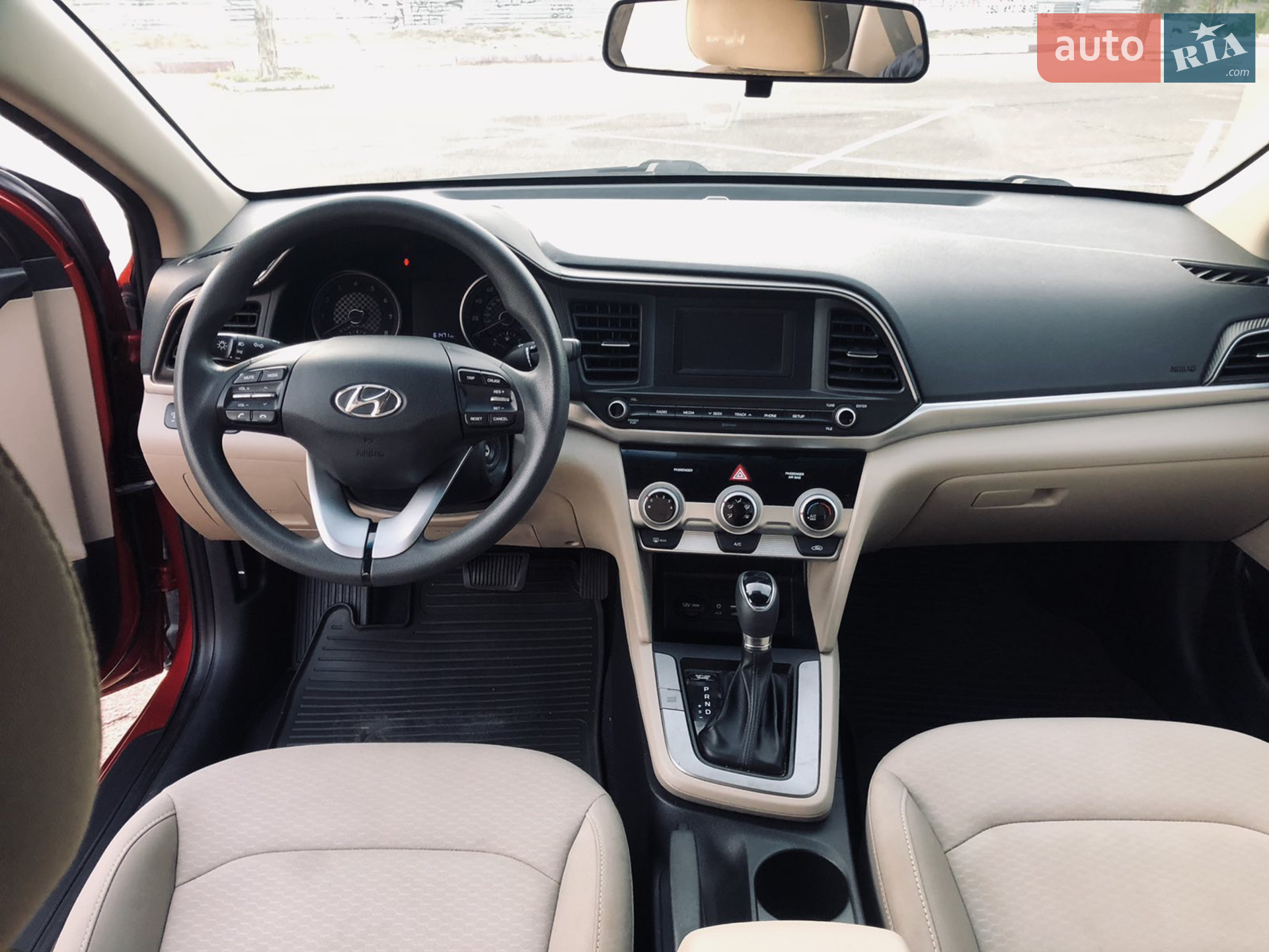 2019 Hyundai Elantra - мініатюра 26