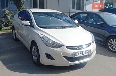 Седан Hyundai Elantra 2013 в Киеве