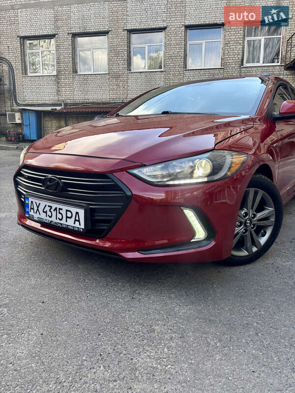 Седан Hyundai Elantra 2017 в Харькове