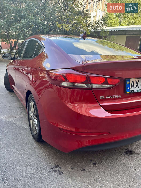 Седан Hyundai Elantra 2017 в Харькове