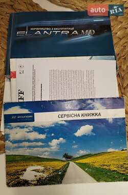 Седан Hyundai Elantra 2011 в 